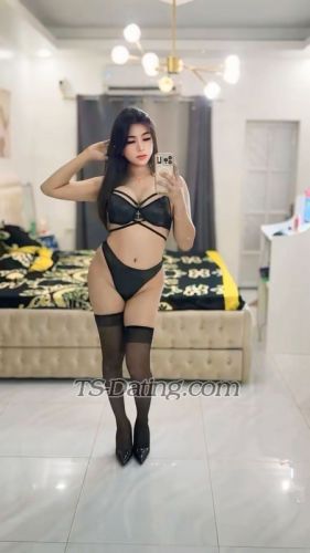 trans girl ScarletRose 7660847