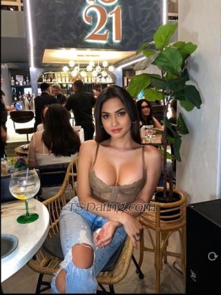 trans girl SexyDisha 0202071 trans girl SexyDisha 0202071