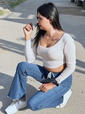 Sexysamayra Chandigarh Transex PERFIL GENUINO Y OFICIAL ****DISPONIBLE PARA VIDEOLLAMADA/SESIÓN DE CÁMARA***/*****y encuentro real..(Soy una chica trans) Hola a todos chicos La más debatida y polémica... Honesta y satisfactoria.... samayra está en tu ciudad. La ciudad del gran amor y los sueños. Dicho esto, mis más sinceros agradecimientos y saludos a mis seguidores, el amor y el odio requieren un poco de experiencia. Si decide llamar, asegúrese de comprender algunos datos. > Sí, soy una acompañante y una acompañante es responsable de tu tiempo. Decide si quieres negociar tu felicidad oculta. > Pide cobros por sesión o noche, pero lleva corazón y bolsillo para entenderlo. > Disponible para Incall en mi apartamento privado en Delhi o outcall en hotel/propiedad de 5 estrellas solamente. > La delicadeza con destreza te costará... Decide y llama. > No me inundes con mensajes innecesariamente < ¿Extrañé mi destreza? Bueno, que venga... ~~~Llámame para hacer una CITA ### ~~< Su discreción y privacidad serán la primera prioridad.~~~ ~~No te lo pierdas~~ ~~~ Tamaño de pecho 36C. ~~~ No tengo pene...tengo vagina ** Puedo brindarte la experiencia completa de novia, puedo ser tu chica encantadora y dulce o puedo ser tu Ts dominante y tomar el control de ti *** --- Estoy muy orgulloso de mi nivel de satisfacción y trato de asegurarme de que ambos lo pasemos muy bien. Estoy en este trabajo tanto por la diversión como por el dinero, así que por favor llegue con una sonrisa en su rostro y con ganas de pasarla genial. Creo firmemente que se obtiene lo que se da en todas las situaciones de la vida, pero especialmente en este negocio. El NÚMERO PRIVADO será ignorado **SMS = Responderé 3 máximo** ~~~ Nos vemos pronto ~~~ Saludos, Samayra Los amo a todos