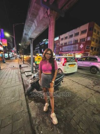 trans girl Shalini7 6946523