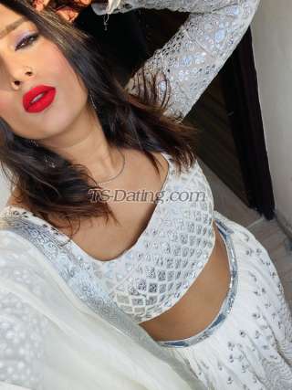 trans girl Shiddat1997 0140713 trans girl Shiddat1997 0140713