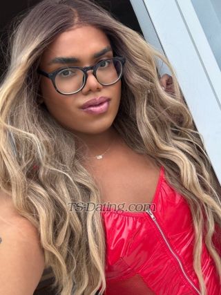 trans girl SienaBerto 5211076