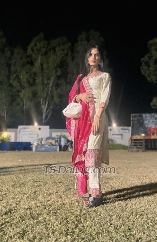 trans girl SilkNain 3985650 trans girl SilkNain 3985650