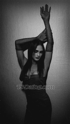 trans girl SilkNain 4453312