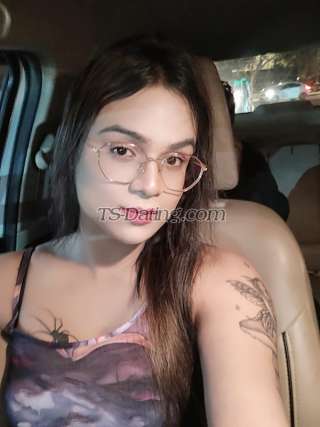 trans girl Silksmitha21 4168801 trans girl Silksmitha21 4168801