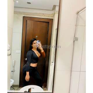 trans girl Silksmitha21 8798334 trans girl Silksmitha21 8798334