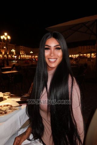 trans girl Simaria 8914491