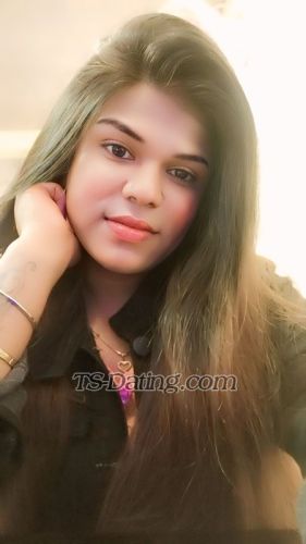 trans girl Simmi7 8209172 trans girl Simmi7 8209172