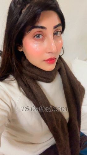 trans girl SimonTs 6555930