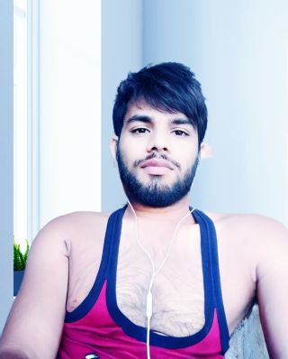Single8-7826928