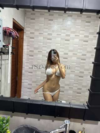 trans girl Sintyadian 1408822 trans girl Sintyadian 1408822