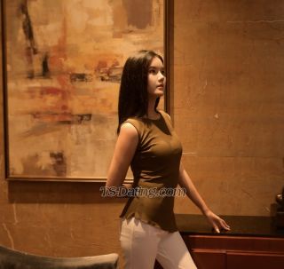 trans girl Siri2025 8645548