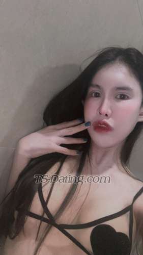 trans girl Sirinnapa 2309425