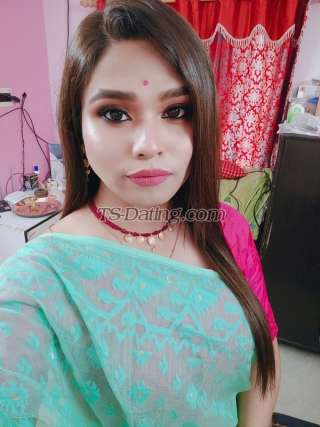 trans girl Sizzlinghot 7853952