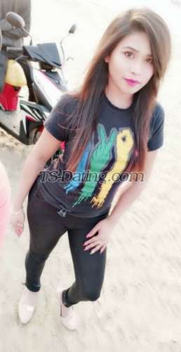 trans girl Sizzlinghot 7881294