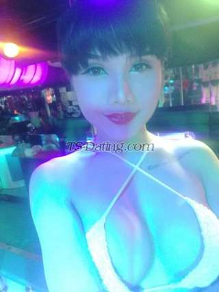 trans girl SkySnowSlow 9435014 trans girl SkySnowSlow 9435014