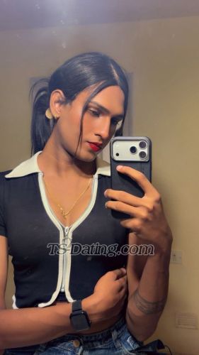 trans girl Sneha01 8950840 trans girl Sneha01 8950840