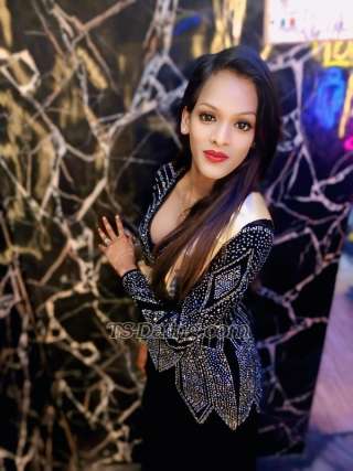 trans girl SomyaJaan 1893192 trans girl SomyaJaan 1893192