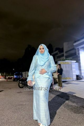 trans girl SopheaAmara 7481016 trans girl SopheaAmara 7481016