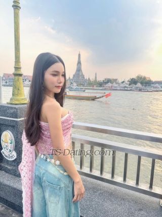 trans girl Suthida 5679636