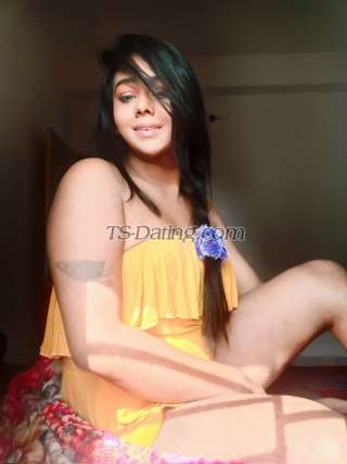 trans girl Suviiroy 5352976