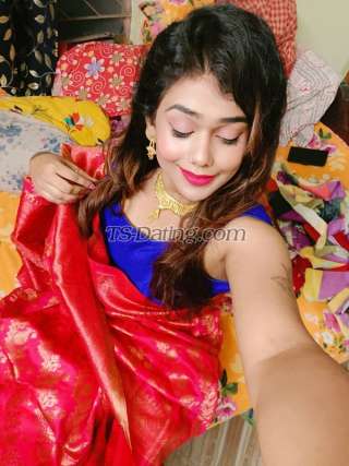 trans girl Suviiroy 6005190