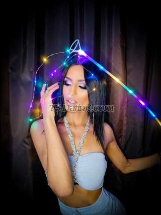 trans girl Suziii 1680084