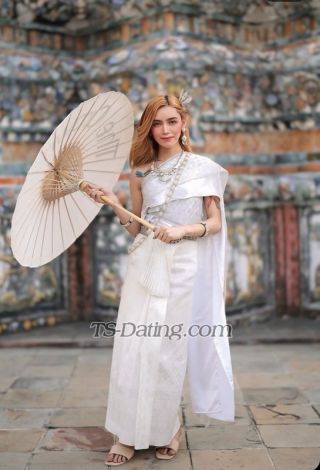 trans girl Sweetmicka 5318032