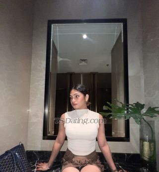 trans girl Sweetscarllet 2890717