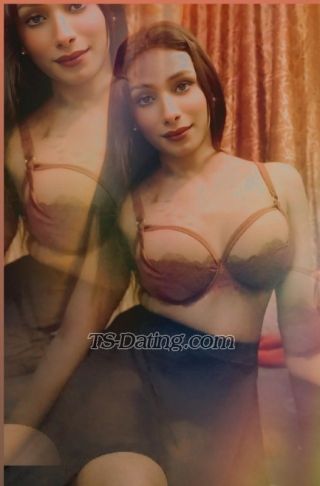 trans girl simran69 7183563