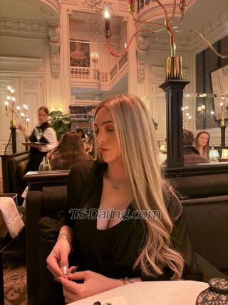 trans girl THIANAHOT16 3594435