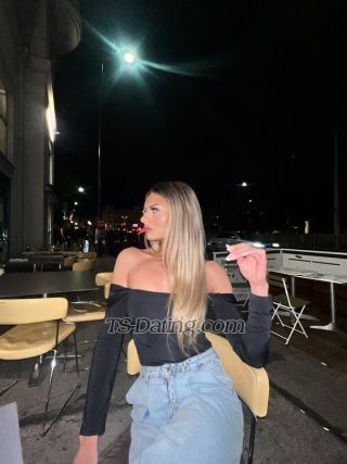trans girl TSNAOMICALIOP 2221702 trans girl TSNAOMICALIOP 2221702
