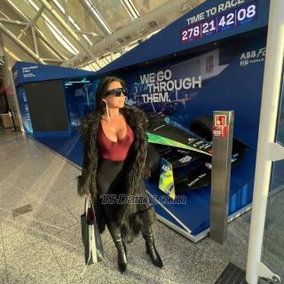 trans girl TSPATTY 0725952 trans girl TSPATTY 0725952