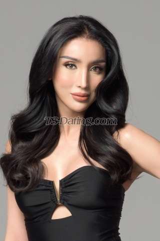 trans girl TSReina 8270637