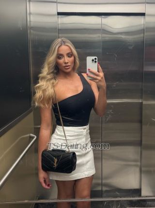 trans girl TSSOPHIELUXE 7187628 trans girl TSSOPHIELUXE 7187628