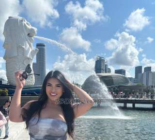 trans girl TSchin 0150772 trans girl TSchin 0150772