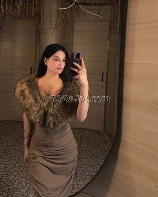 trans girl Taanish 1498131