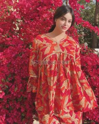 trans girl Taanish 7801038