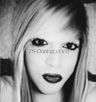 Shemale-TgirlNefelia-9364538