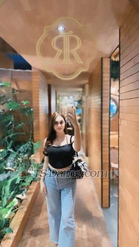 trans girl Theafabyola98 1474069