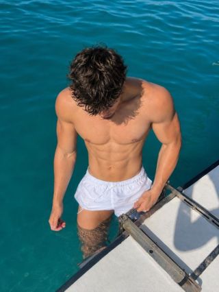 Thomasbottom-8903372