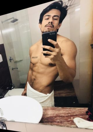 Tighthole69-0261268