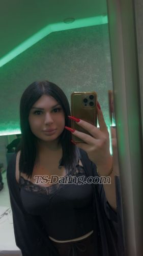 trans girl Tiyana 0074848 trans girl Tiyana 0074848