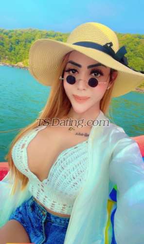 trans girl TopMonsterr 9357607 trans girl TopMonsterr 9357607