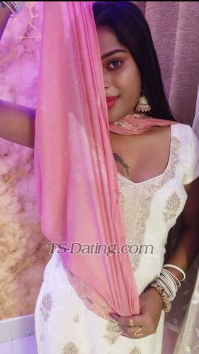 trans girl TopRuhi 2515292 trans girl TopRuhi 2515292