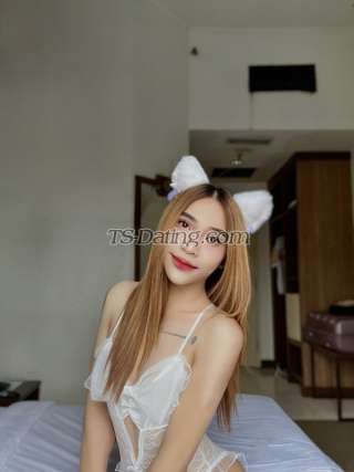 trans girl Topangle 7438830