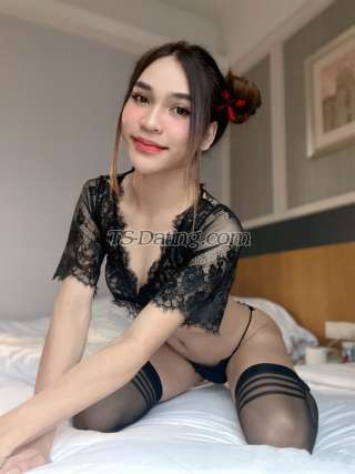 trans girl Topangle 7671032