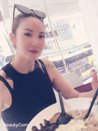 trans girl Tracey 5786123