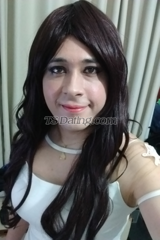 Shemale-TransMumbai-8105649