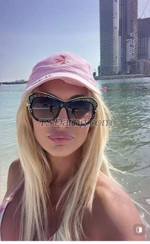 trans girl Transitalian 8438106